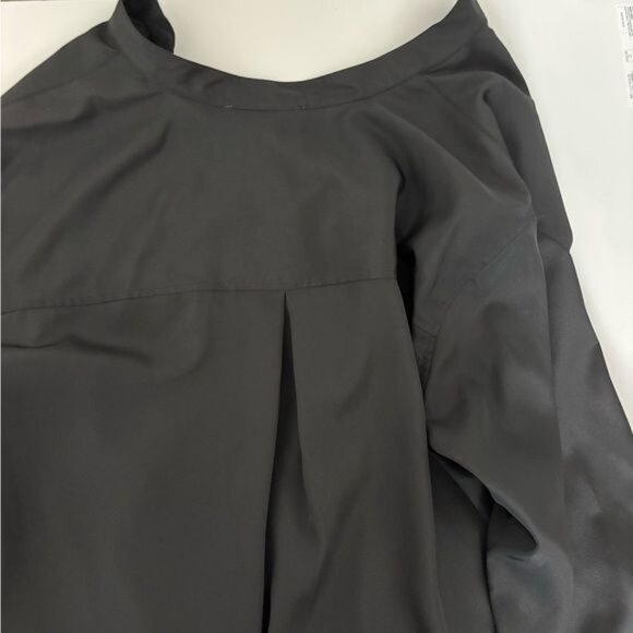 Michael Kors Blouse 2X Zip Pockets V Neck Quiet Luxury Dark Academia Soft Girl - Picture 10 of 12